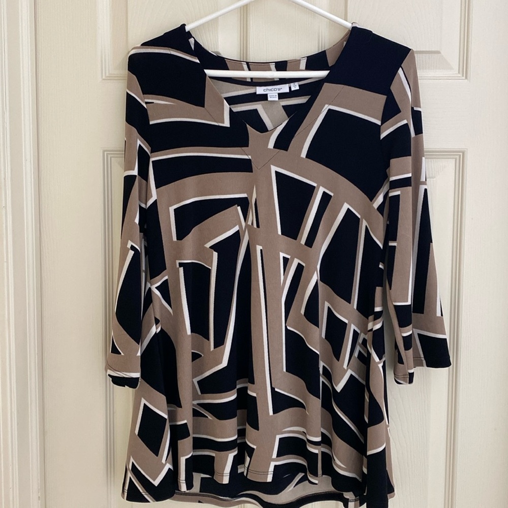 Chico’s Travelers Geometric Print V-Neck Tunic, Size 0
